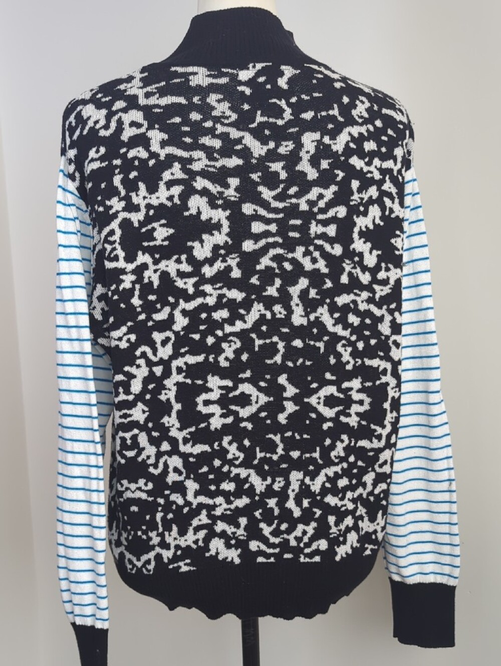 Desigual Composition Notebook Mock Neck Knit Sweater Stripe Accent Pullover LRG - Picture 2 of 13